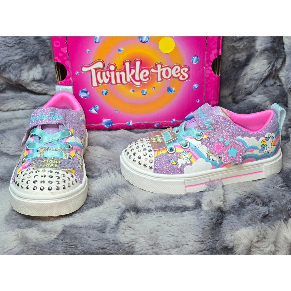 NWB Skechers Twinkle Toes Light Up Unicorn Rainbow Sneakers Toddler Girls Size 8